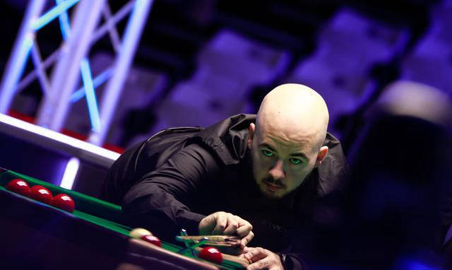 疑在球迷間 疑在球迷間