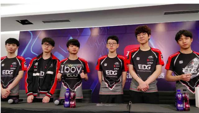 这一决定也 这一决定也