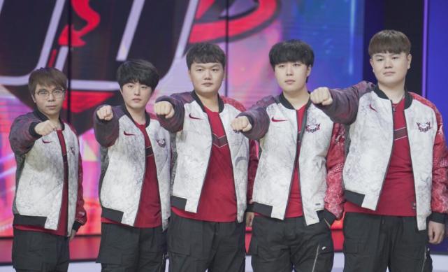 然而暴力投 然而暴力投