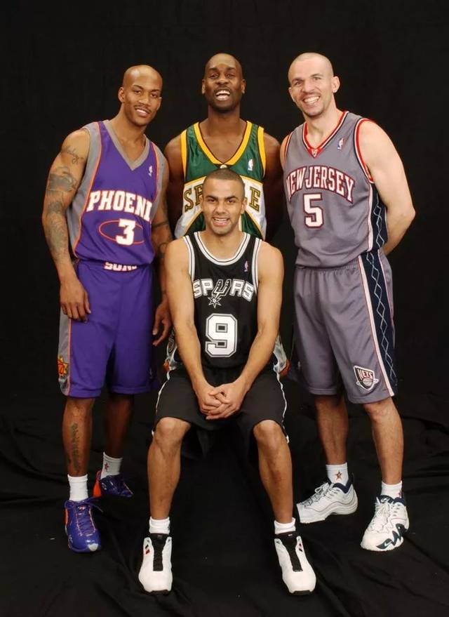 它给球队提 它给球队提